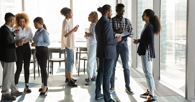 6 Ways to Maximise Your Revenue Through Smarter Networking